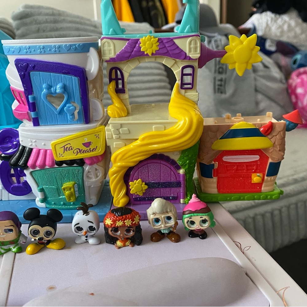 Mini Sized Large Disney Doorables Lot - Picture 3 of 11